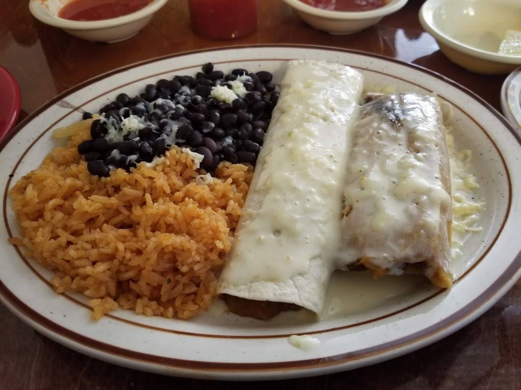 Mazatlan Mexican Restaurant | restaurant | 219 S Garnett St, Henderson, NC 27536, USA | 2524386062 OR +1 252-438-6062