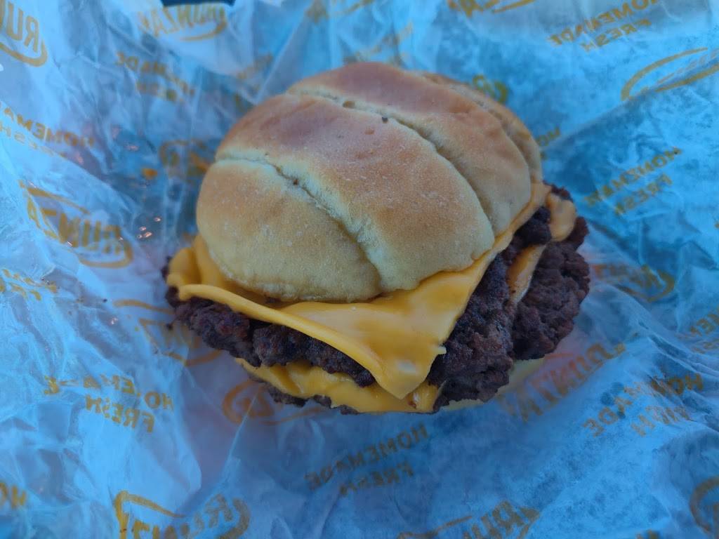 Runza Restaurant | restaurant | 3910 N 203rd St, Elkhorn, NE 68022, USA | 4025021237 OR +1 402-502-1237