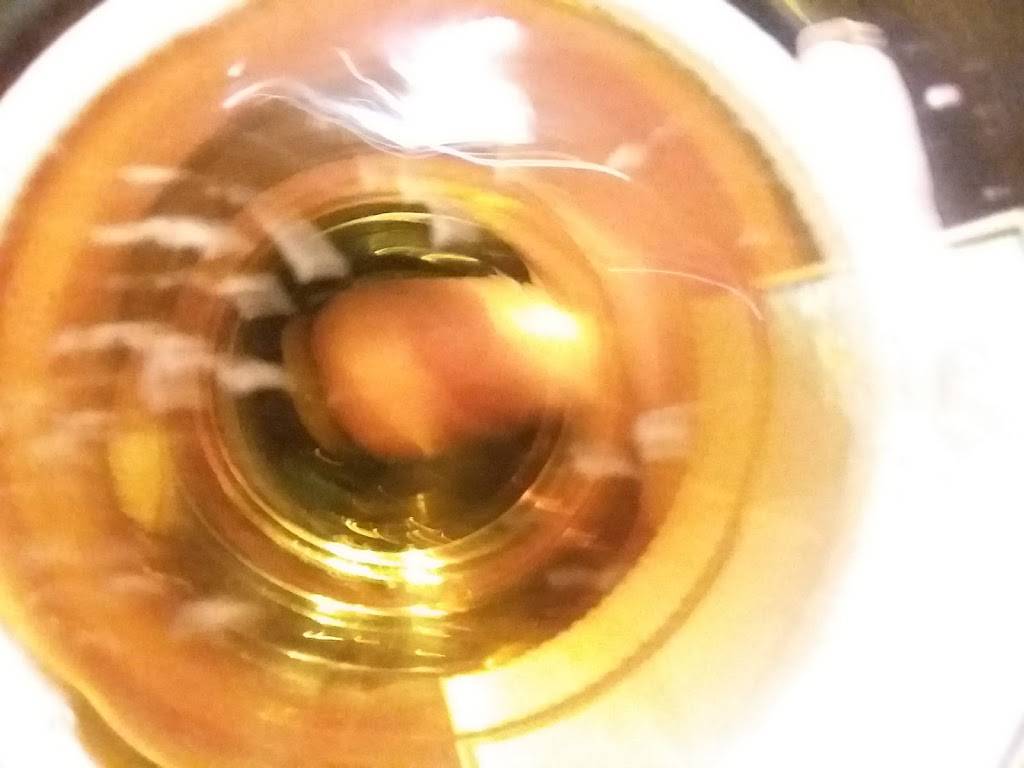 Counts Vampd Rock Bar & Grill | restaurant | 6750 W Sahara Ave, Las Vegas, NV 89146, USA | 7022208849 OR +1 702-220-8849