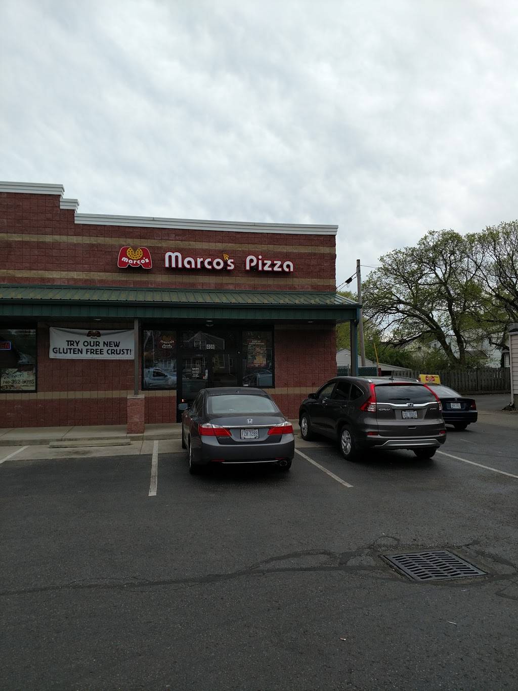 Marcos Pizza | meal delivery | 406 Coshocton Ave, Mt Vernon, OH 43050, USA | 7403929098 OR +1 740-392-9098