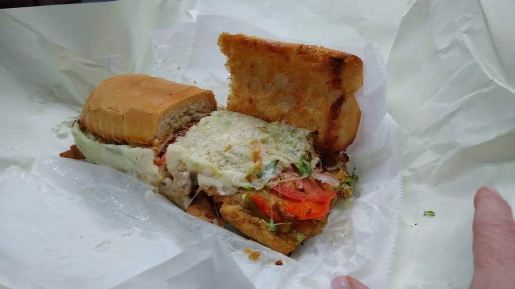 Franklin Giant Grinder Shop | restaurant | 464 Franklin Ave, Hartford, CT 06114, USA | 8602966574 OR +1 860-296-6574