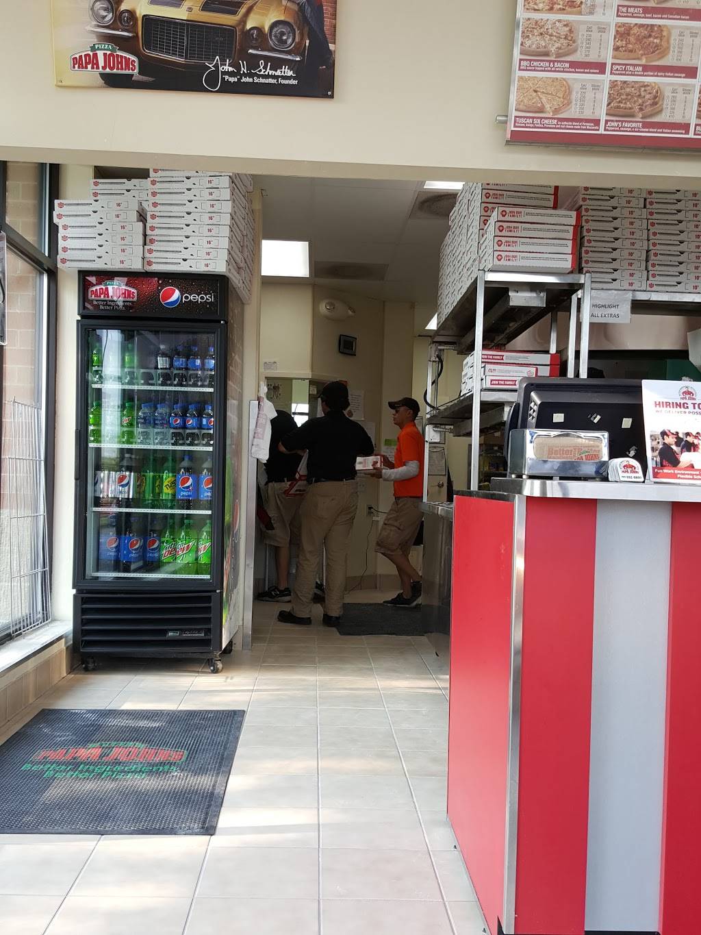 Papa Johns Pizza | restaurant | 3368 Middle Rd, Bettendorf, IA 52722, USA | 5633320800 OR +1 563-332-0800