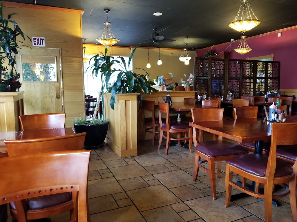 Phở Gia | restaurant | 1944 NE Sandy Blvd, Portland, OR 97232, USA | 5032334916 OR +1 503-233-4916