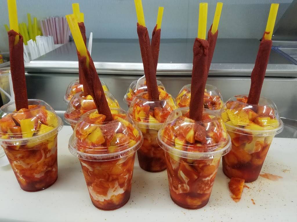 United Paleteria Y Neveria Stockton#2 | restaurant | 2530 E Fremont St, Stockton, CA 95205, USA | 2094690303 OR +1 209-469-0303