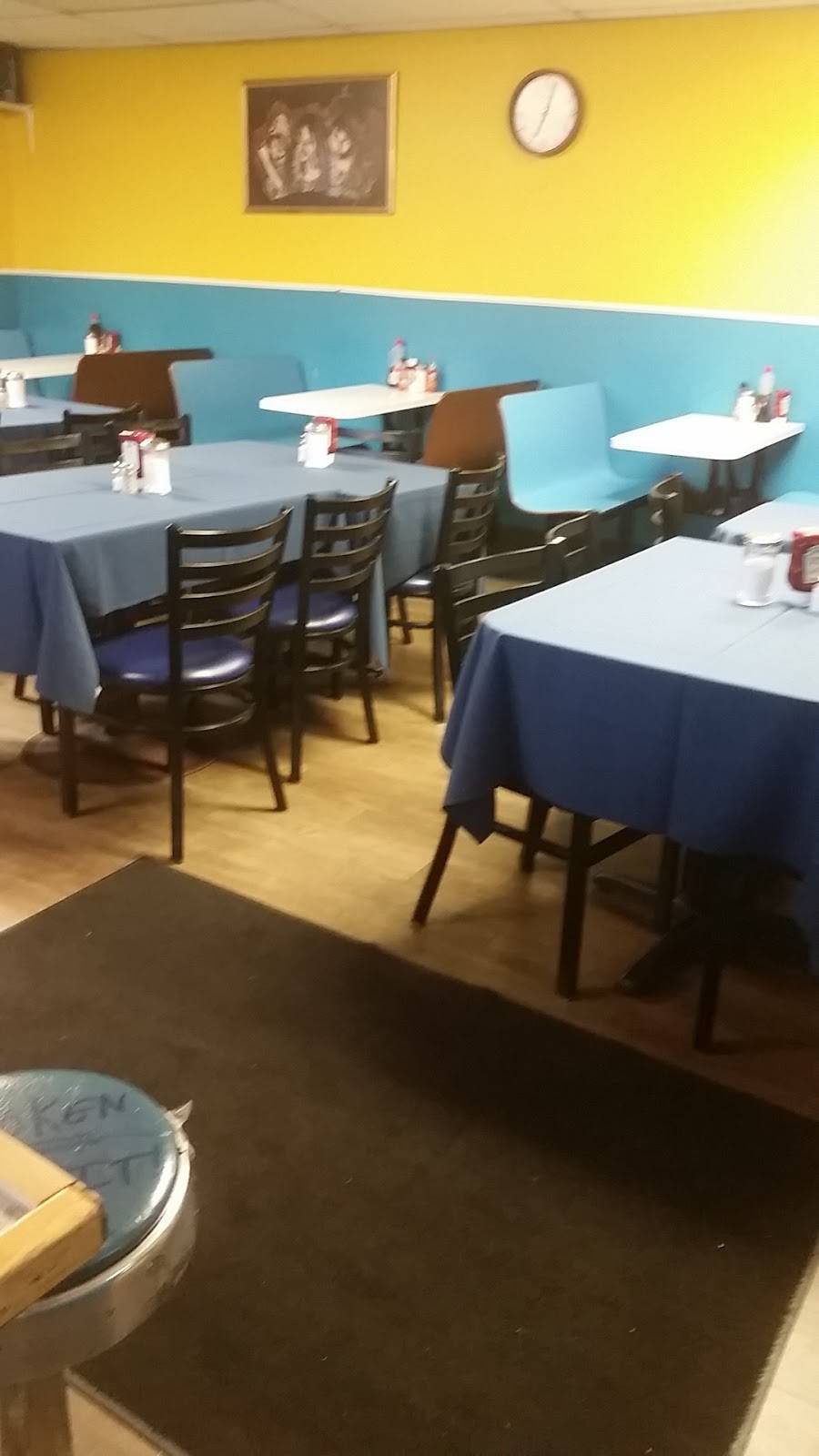 Sisters Restaurant LLC | restaurant | 2756 Main St, Hartford, CT 06120, USA | 8605271234 OR +1 860-527-1234