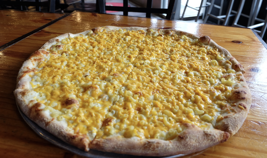 Ians Pizza Milwaukee | Story Hill | restaurant | 5300 W Bluemound Rd, Milwaukee, WI 53208, USA | 4147279200 OR +1 414-727-9200