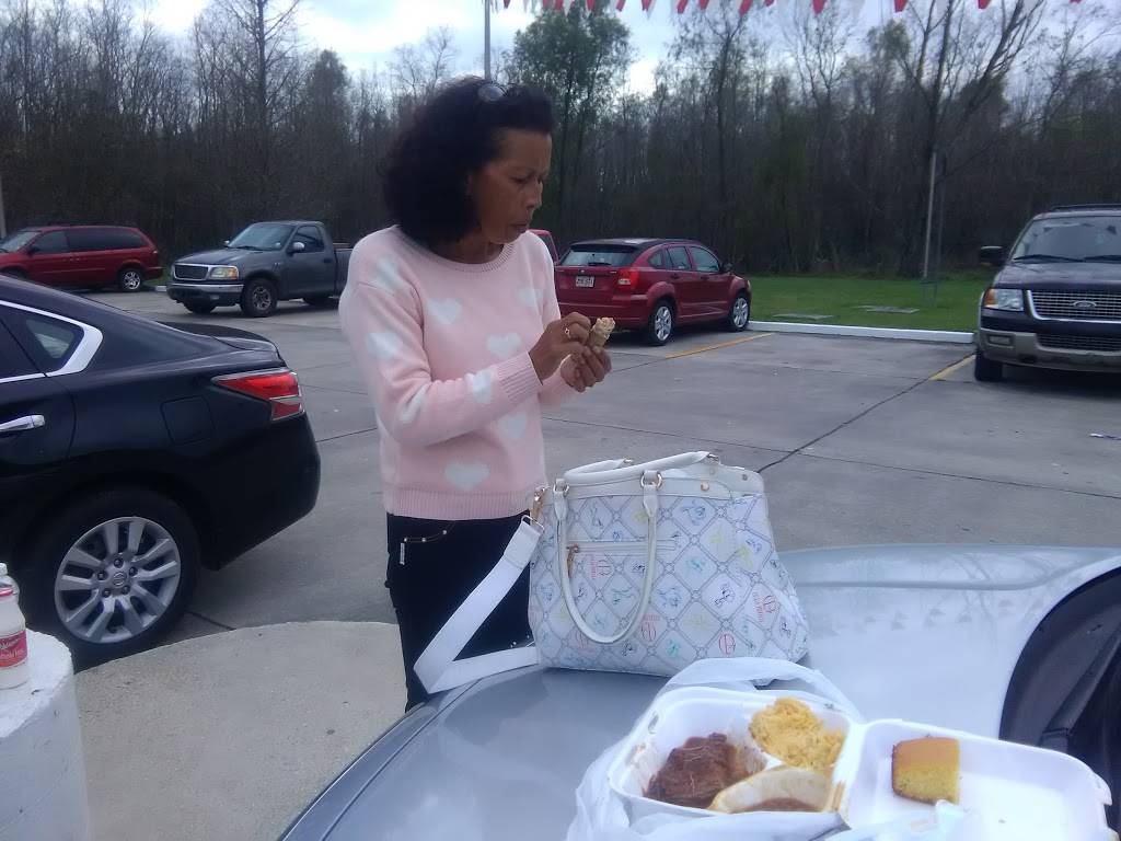 Rendes Quick Stop | restaurant | 7337 John Leblanc Blvd, Sorrento, LA 70778, USA | 2256756599 OR +1 225-675-6599