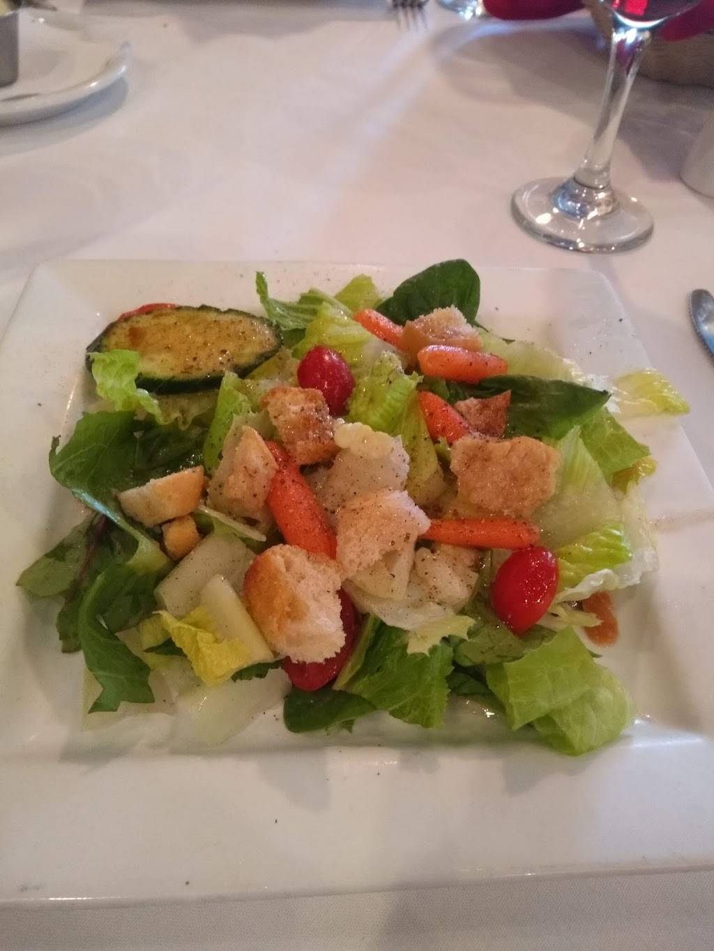 The Dove III Restaurant | restaurant | 836 E New Haven Ave, Melbourne, FL 32901, USA | 3217253683 OR +1 321-725-3683