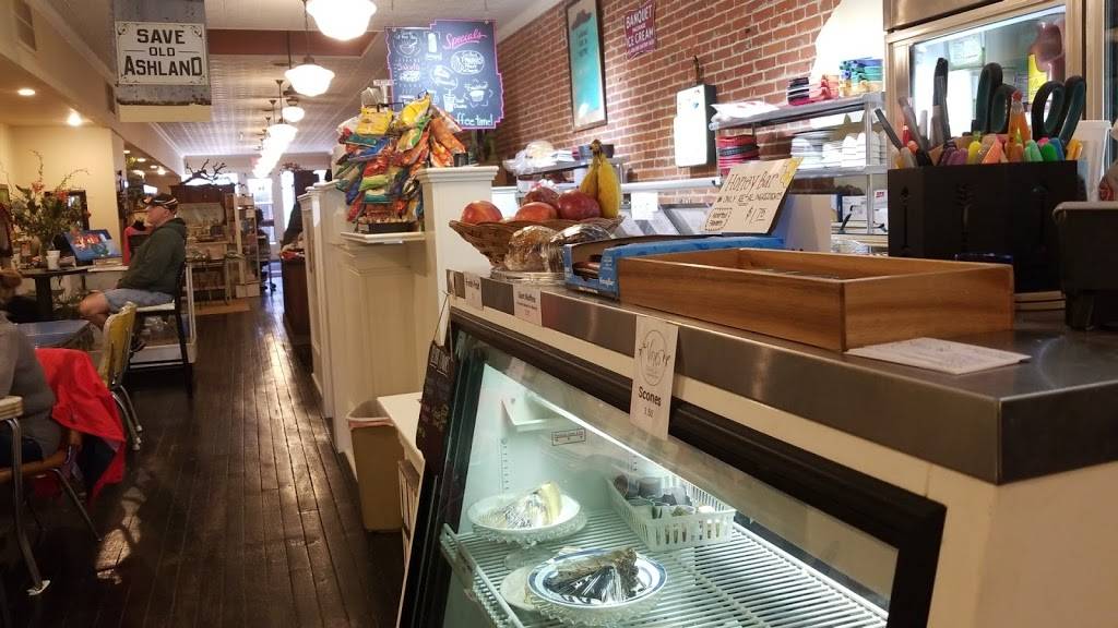 Downtown Perk & Desserts Oasis | restaurant | 145 W Main St, Ashland, OH 44805, USA | 4192817375 OR +1 419-281-7375