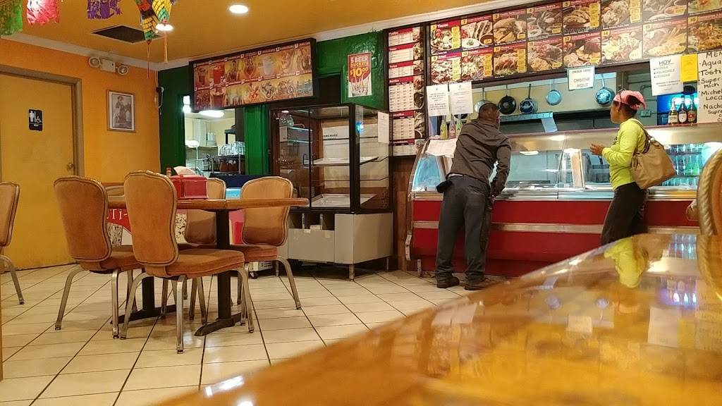 Rubios Mexican Food Store | restaurant | 2319 W Main St, Leesburg, FL 34748, USA | 3523652100 OR +1 352-365-2100