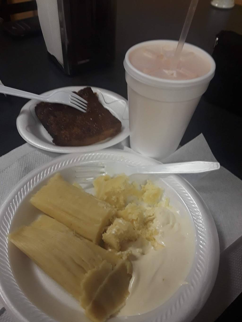 El Buen Gusto | restaurant | 410 Westinghouse Blvd, Charlotte, NC 28273, USA | 9802999212 OR +1 980-299-9212