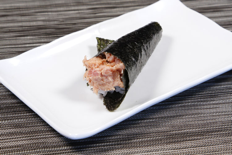 Fujisan Sushi | restaurant | 1560 Ocotillo Dr Suite O, El Centro, CA 92243, USA | 7609704436 OR +1 760-970-4436