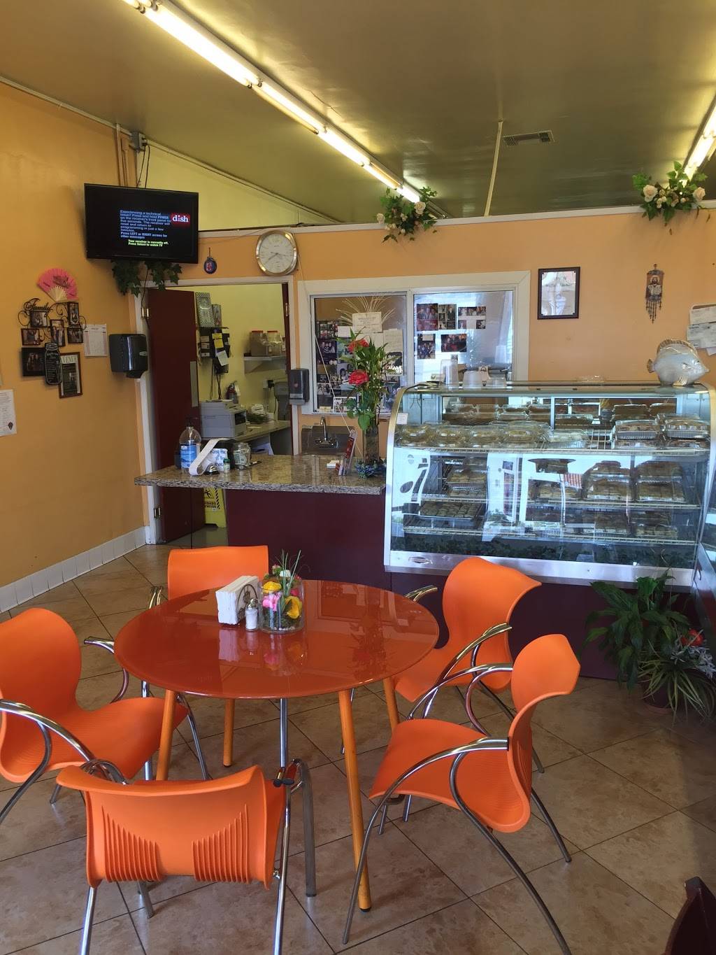 Waffas Kitchen | restaurant | 221 W Foothill Blvd, Glendora, CA 91741, USA | 6269143500 OR +1 626-914-3500