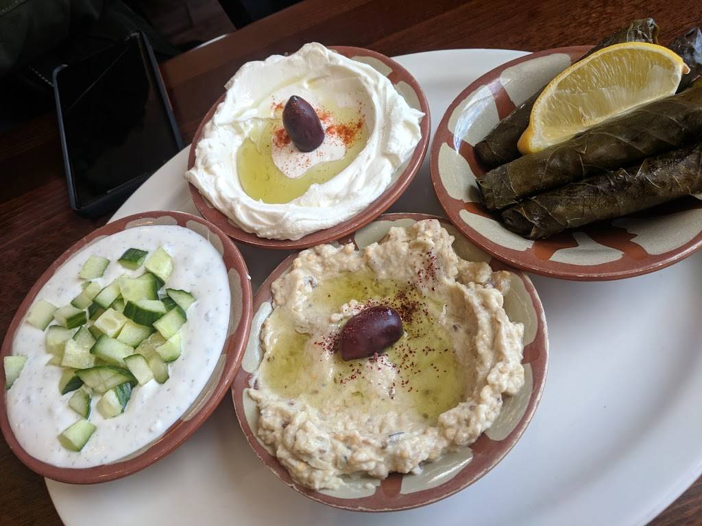 Zeinas Cafe and Catering | restaurant | 607 Varick St, Utica, NY 13502, USA | 3157380297 OR +1 315-738-0297