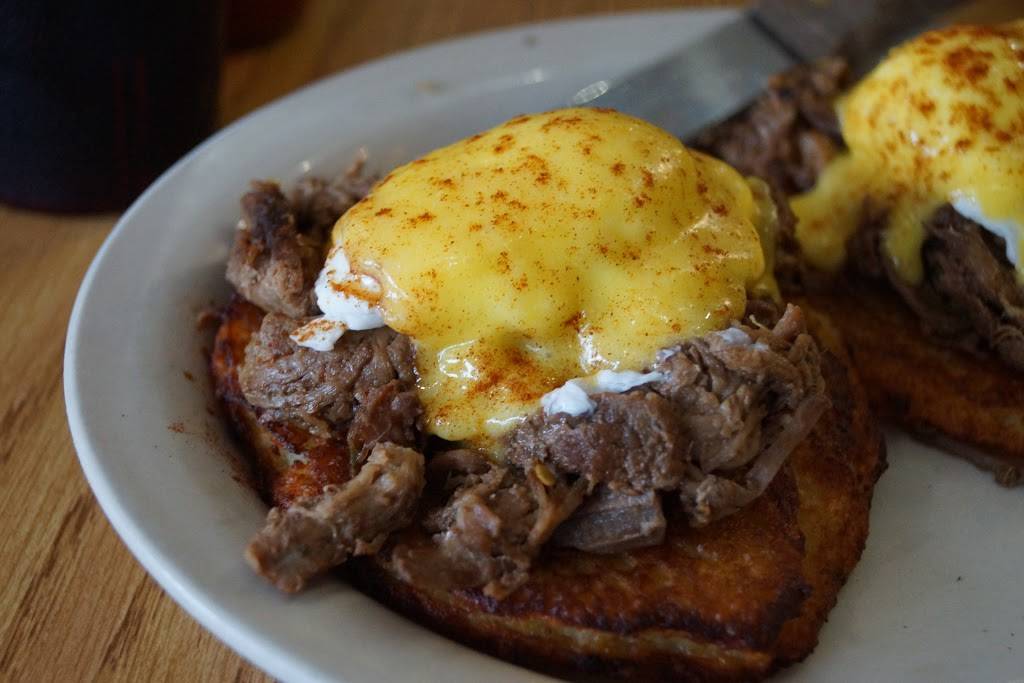 Benjis Deli | meal takeaway | 4156 N Oakland Ave, Milwaukee, WI 53211, USA | 4143327777 OR +1 414-332-7777