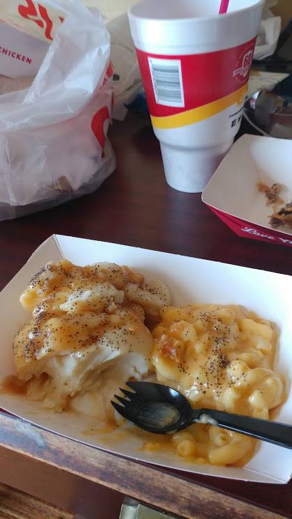 Churchs Chicken | restaurant | 1409 Broadway, Gary, IN 46407, USA | 2198863055 OR +1 219-886-3055