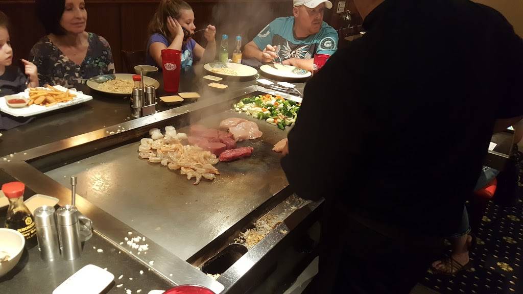 Fuji Steak House | restaurant | 1004 Diers Ave, Grand Island, NE 68803, USA | 3083811888 OR +1 308-381-1888