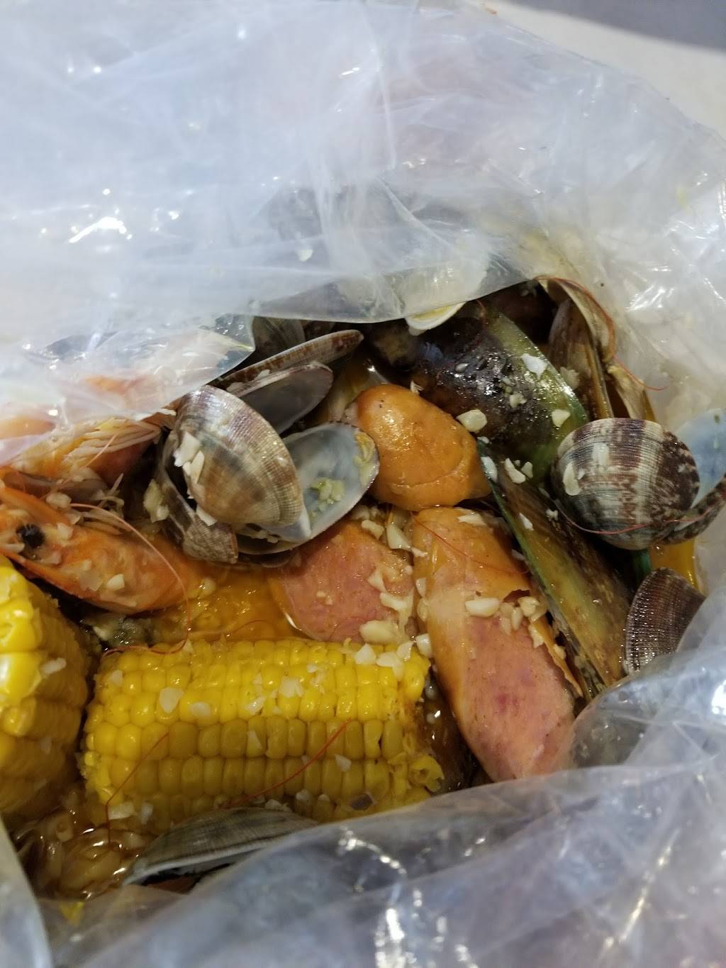 Star Crab | restaurant | 10051 Magnolia Ave, Riverside, CA 92503, USA | 9519779440 OR +1 951-977-9440