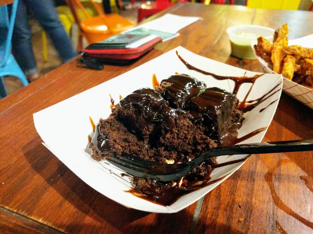 Harrys on the Hill | restaurant | 301 Atwells Ave, Providence, RI 02903, USA | 4012283336 OR +1 401-228-3336