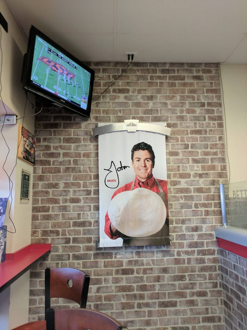 Papa Johns Pizza | restaurant | 114 Hometown Plaza, Sellersburg, IN 47172, USA | 8122468000 OR +1 812-246-8000