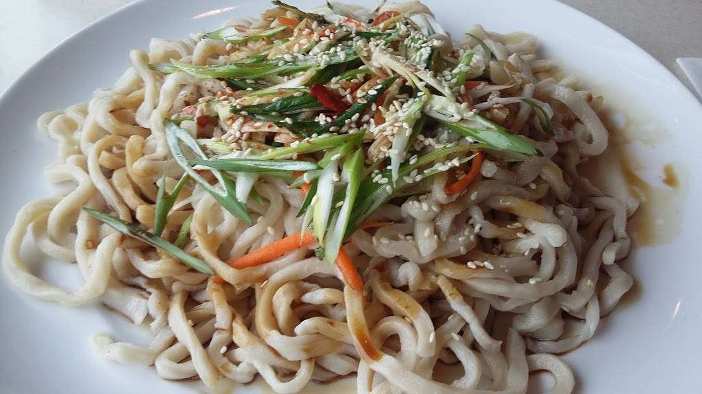Taigu Noodles | restaurant | 7610 Elmwood Ave, Middleton, WI 53562, USA | 6088313458 OR +1 608-831-3458