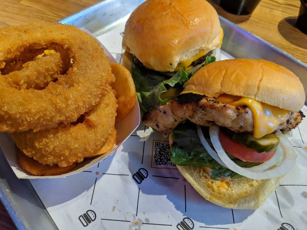 Burgerim Gourmet Burgers - Halal | restaurant | 4233 Rosewood Dr #11, Pleasanton, CA 94588, USA | 9254008017 OR +1 925-400-8017