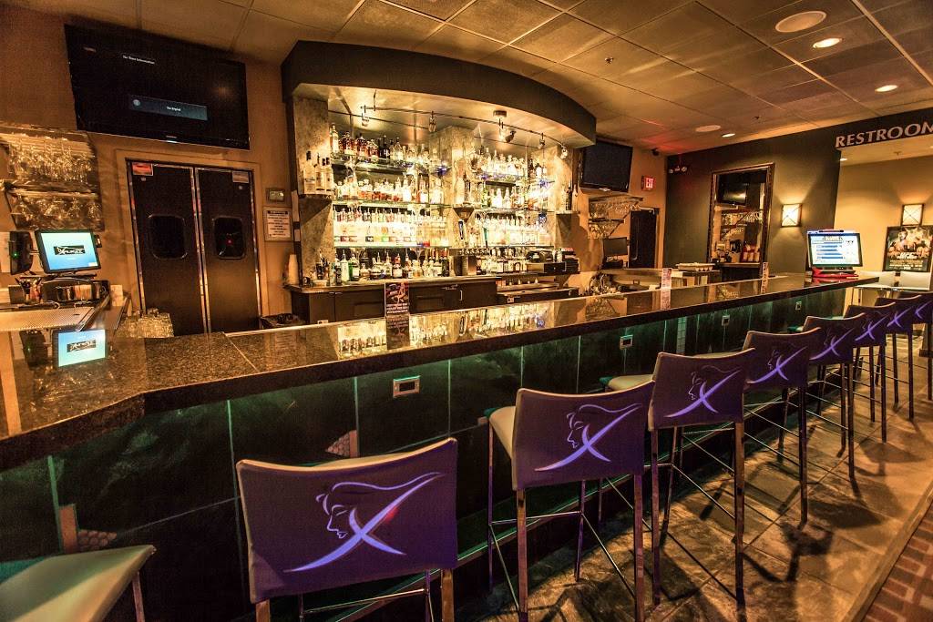 Xplicit Showclub | restaurant | 11701 W Glendale Ave, Glendale, AZ 85307, USA | 6238721365 OR +1 623-872-1365