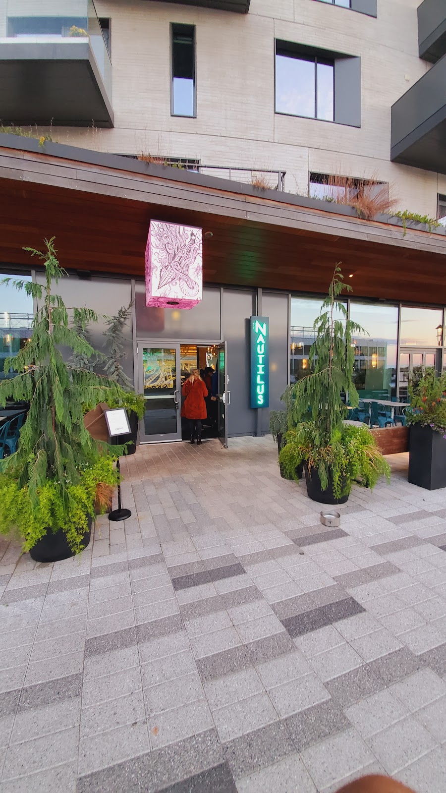 Nautilus Pier 4 | restaurant | 300 Pier 4 Blvd., Boston, MA 02210, USA | 8579570998 OR +1 857-957-0998