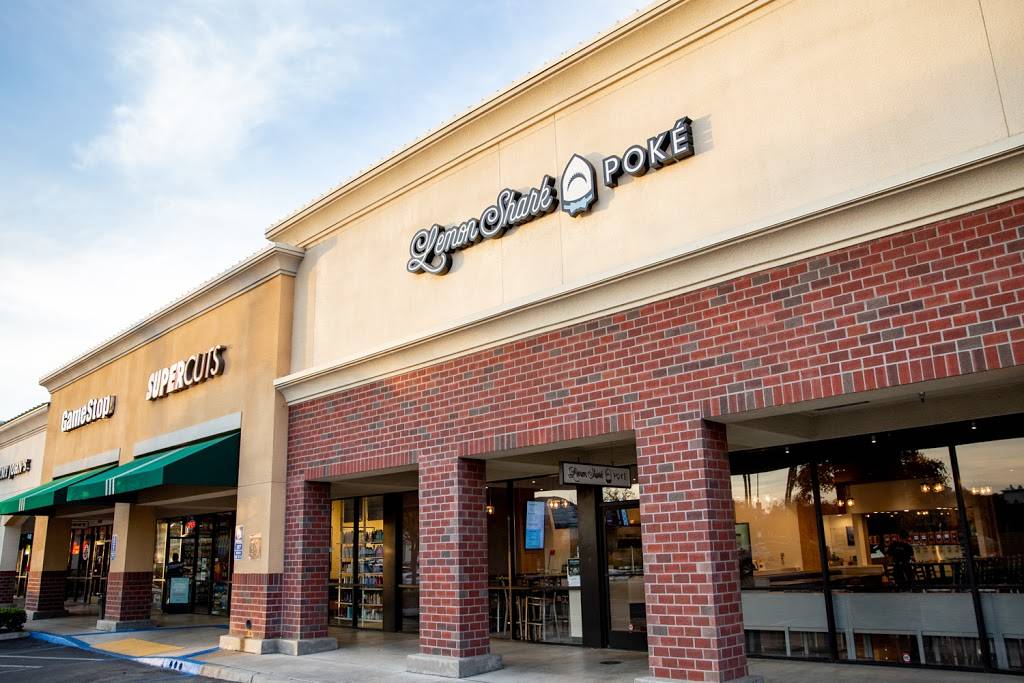 LemonShark Poke - Visalia | restaurant | 2038 S Mooney Blvd Suite M9, Visalia, CA 93277, USA | 5597136807 OR +1 559-713-6807