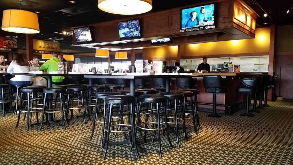 Ruby Tuesday | restaurant | 4525 Boardman-Canfield Rd, Canfield, OH 44406, USA | 3305337530 OR +1 330-533-7530