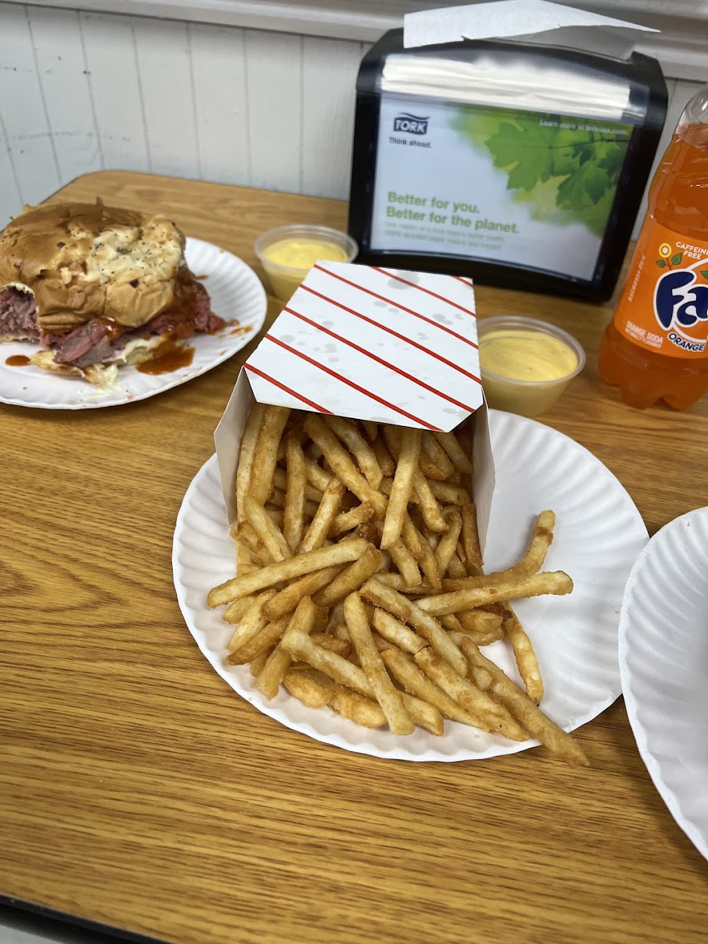 Nicks Place Burlington | restaurant | 114 Cambridge St, Burlington, MA 01803, USA | 7812725839 OR +1 781-272-5839