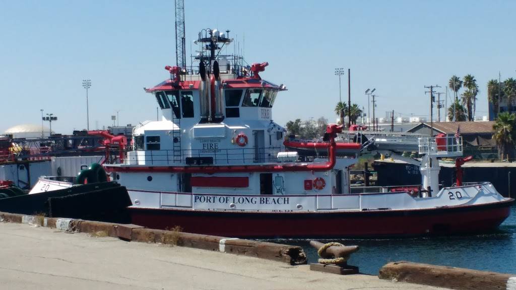 Queens Wharf Restaurant | restaurant | 555 Pico Ave, Long Beach, CA 90802, USA | 5624953617 OR +1 562-495-3617