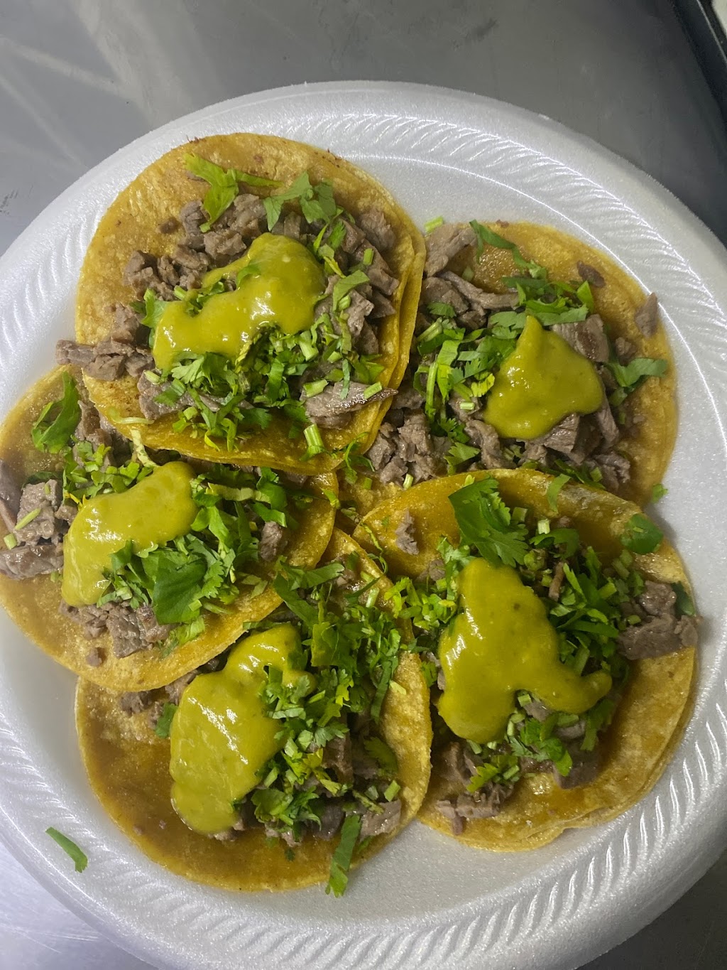 Mini tacos el gallo de oro | restaurant | 2011 Austin Hwy, San Antonio, TX 78218, USA | 2104765650 OR +1 210-476-5650