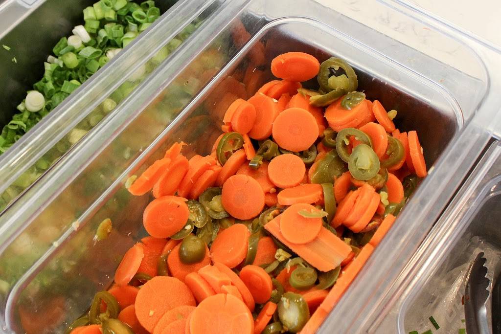 WaBa Grill | restaurant | 14898 Dale Evans Pkwy # 110, Apple Valley, CA 92307, USA | 7602400609 OR +1 760-240-0609