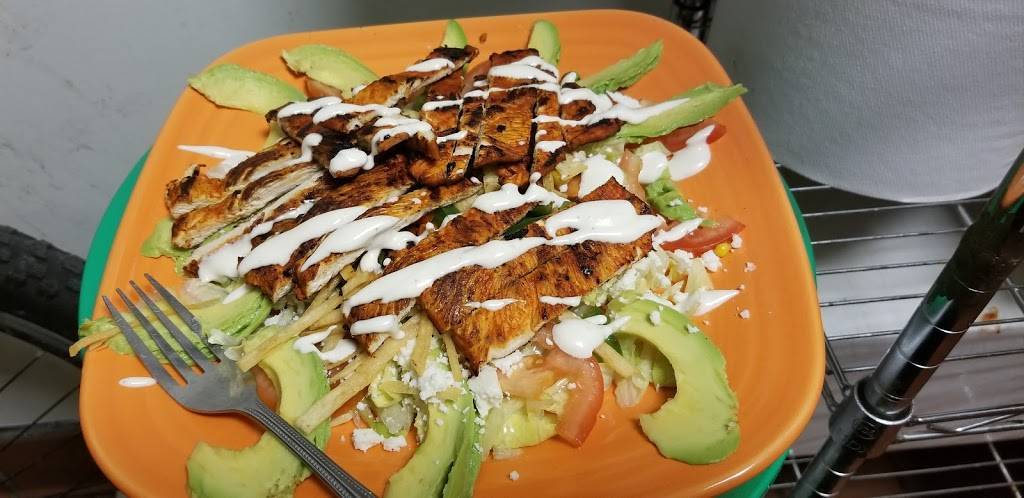 Taqueria y rosticeria new Vallarta | restaurant | 7416 Preston Hwy, Louisville, KY 40219, USA | 5027854728 OR +1 502-785-4728