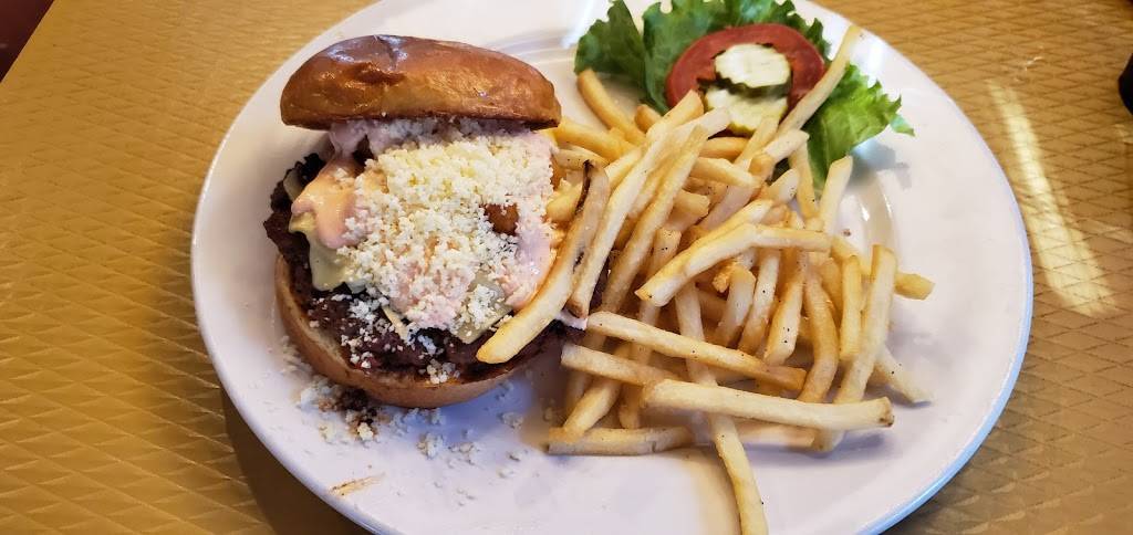 Luckys Burger & Brew | restaurant | 1144 Alpharetta St, Roswell, GA 30075, USA | 7705185695 OR +1 770-518-5695