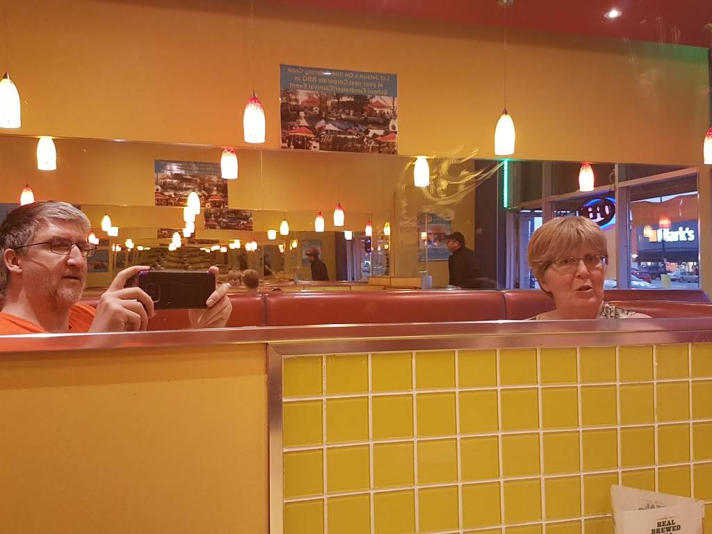 Jetsuns Juicyburger | restaurant | 74 Crockford Blvd, Scarborough, ON M1R 3C3, Canada | 4167515387 OR +1 416-751-5387