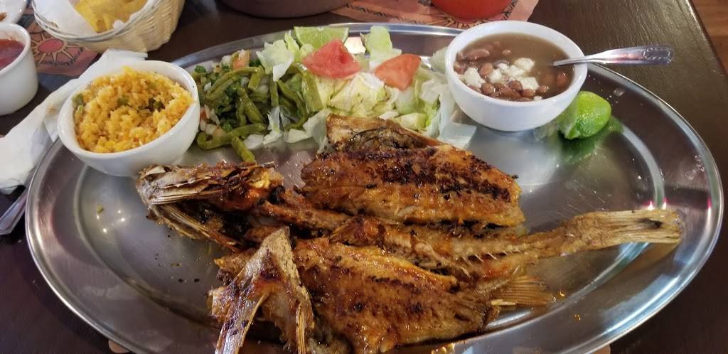 Station 55 Seafood & Mexican Cocina | restaurant | 55 5th St, Gilroy, CA 95020, USA | 6692057200 OR +1 669-205-7200