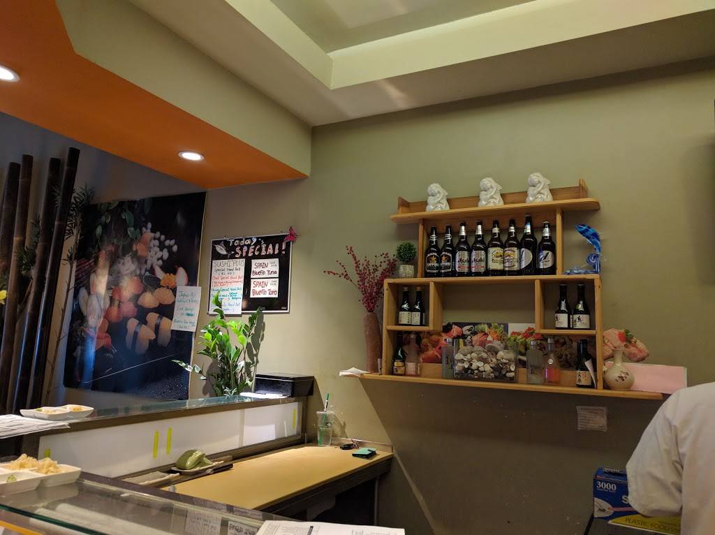 Sushi Plus | restaurant | 2232 Honolulu Ave, Montrose, CA 91020, USA | 8182485660 OR +1 818-248-5660