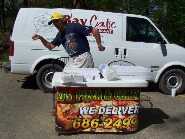 BJays Pizza and Coneys | meal takeaway | 363 State Park Dr, Bay City, MI 48706, USA | 9896862499 OR +1 989-686-2499