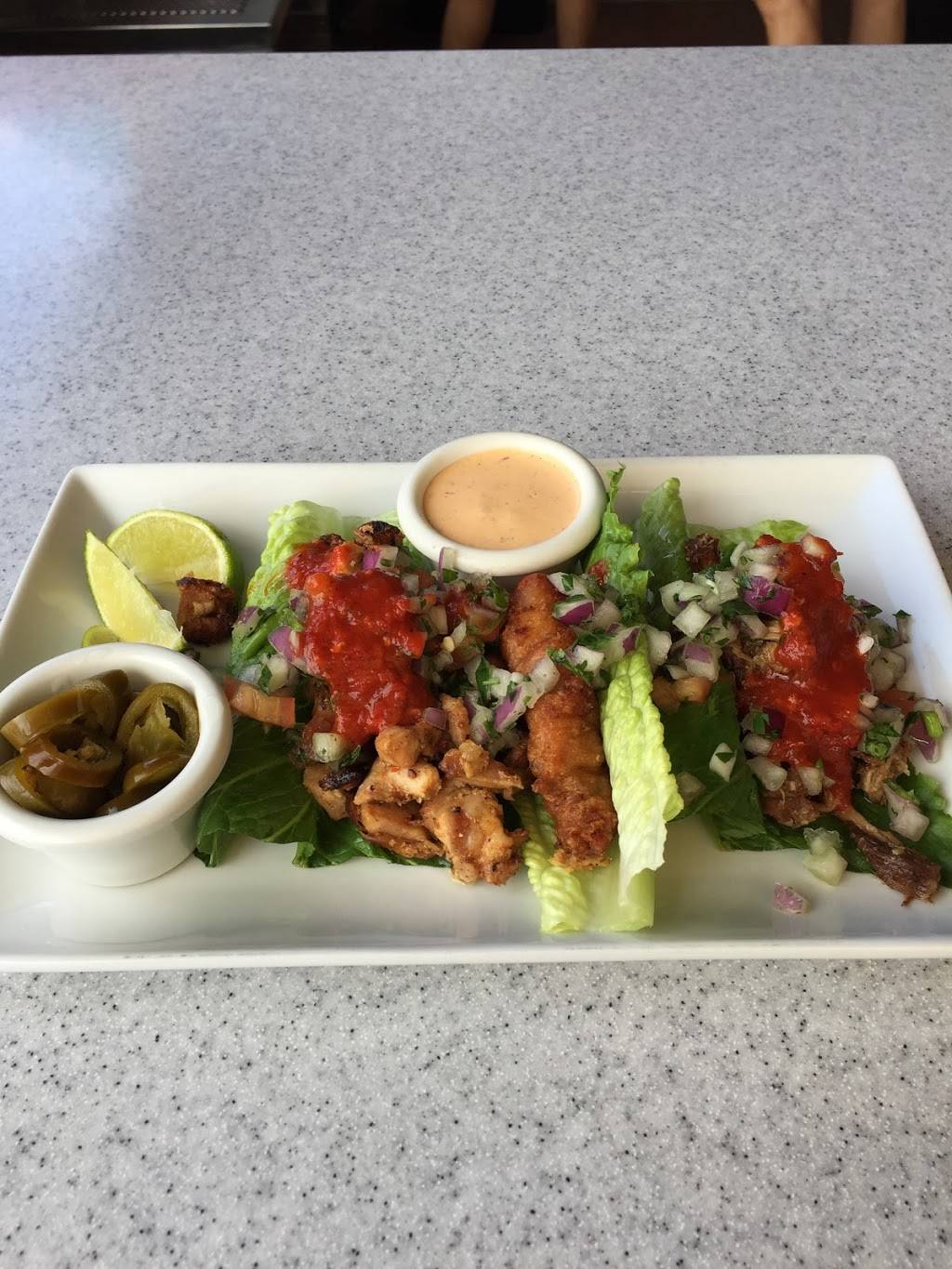 Docktails | restaurant | 9500 East Vía de Ventura, Scottsdale, AZ 85250, USA | 4802916577 OR +1 480-291-6577