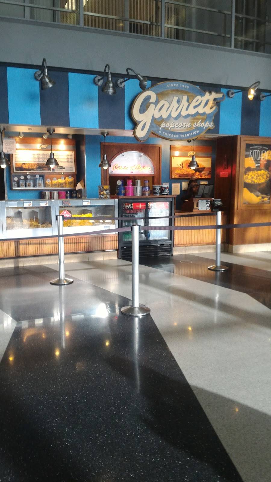 Garrett Popcorn Shops | meal takeaway | O’Hare International Airport 9600 North Mannheim Road, Arrivals - Terminal 5 M10, Chicago, IL 60666, USA | 8884767267 OR +1 888-476-7267