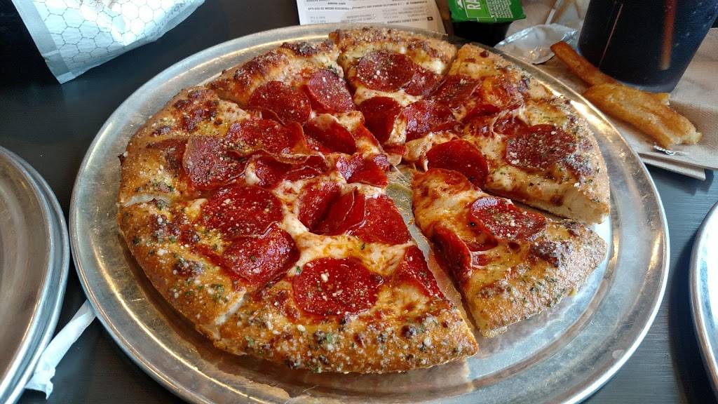 Pizza Hut | restaurant | 8509 Alondra Blvd Ste B, Paramount, CA 90723, USA | 5625293900 OR +1 562-529-3900