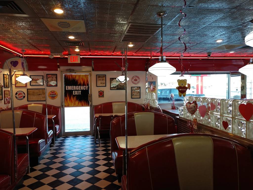 371 Diner | restaurant | 14901 Edgewood Dr N, Baxter, MN 56425, USA | 2188293356 OR +1 218-829-3356