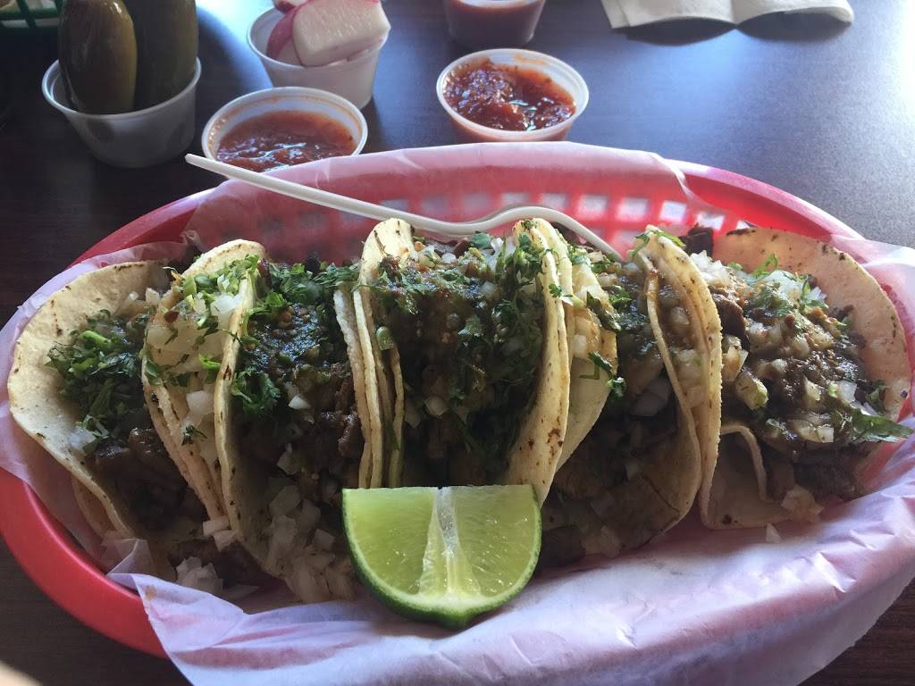 Taqueria Celaya | restaurant | 2965, 608 Linden Ave, South San Francisco, CA 94080, USA | 6505881289 OR +1 650-588-1289