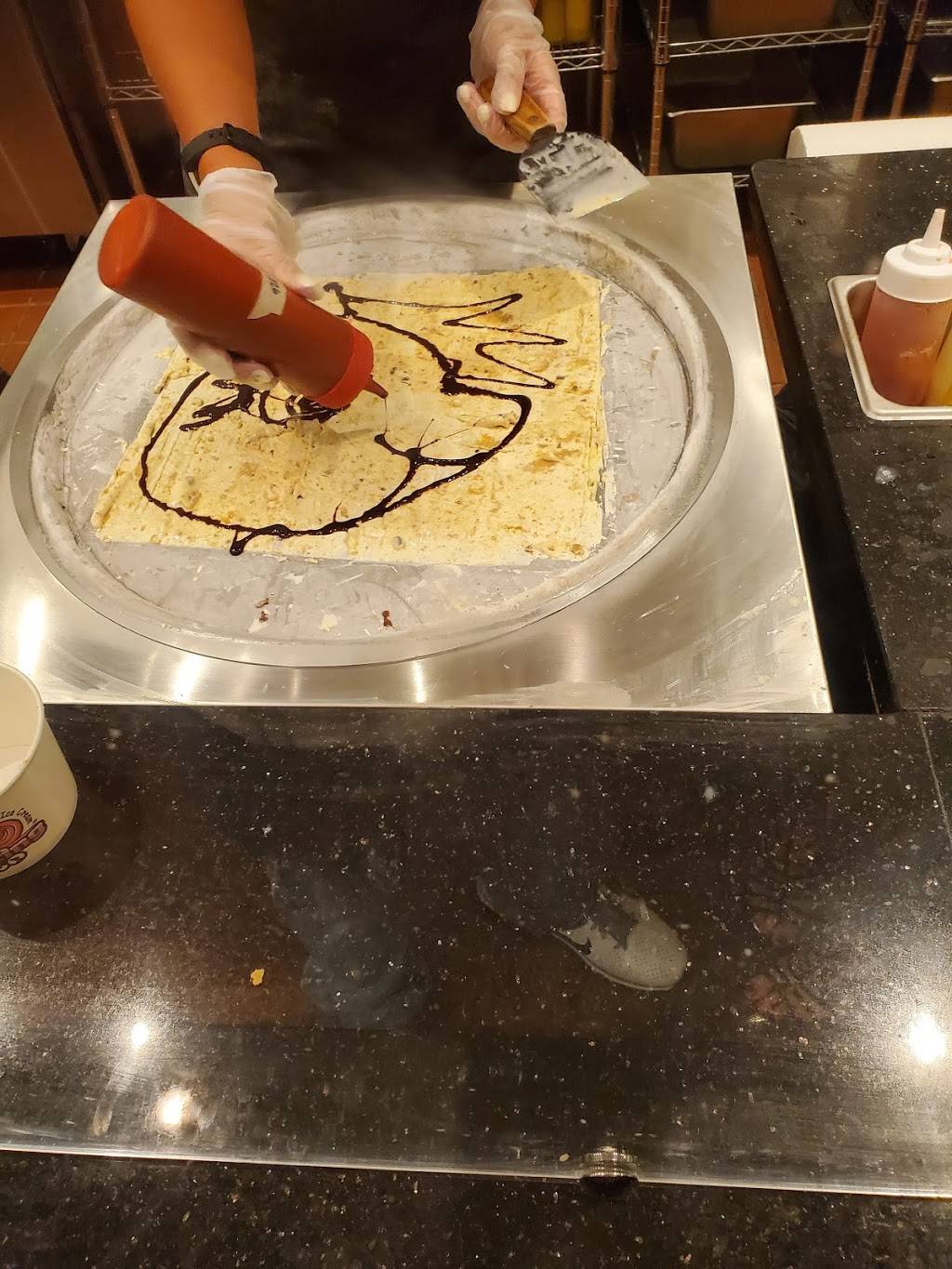 Freezing Moo | restaurant | 20140 W 153rd St, Olathe, KS 66062, USA | 9138153488 OR +1 913-815-3488