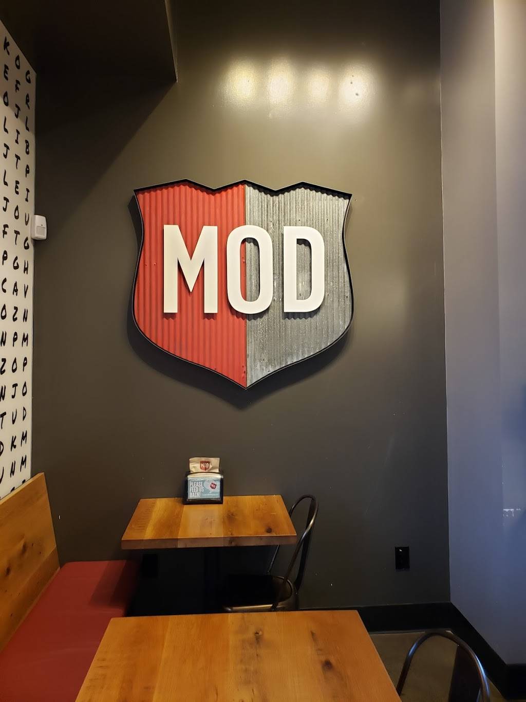 MOD Pizza | restaurant | 1818 San Juan Grade Rd, Salinas, CA 93906, USA | 8318007003 OR +1 831-800-7003