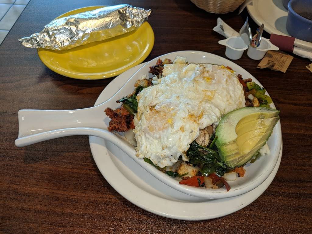 Con Huevos | restaurant | 5709 W Cermak Rd, Cicero, IL 60804, USA | 7084774163 OR +1 708-477-4163