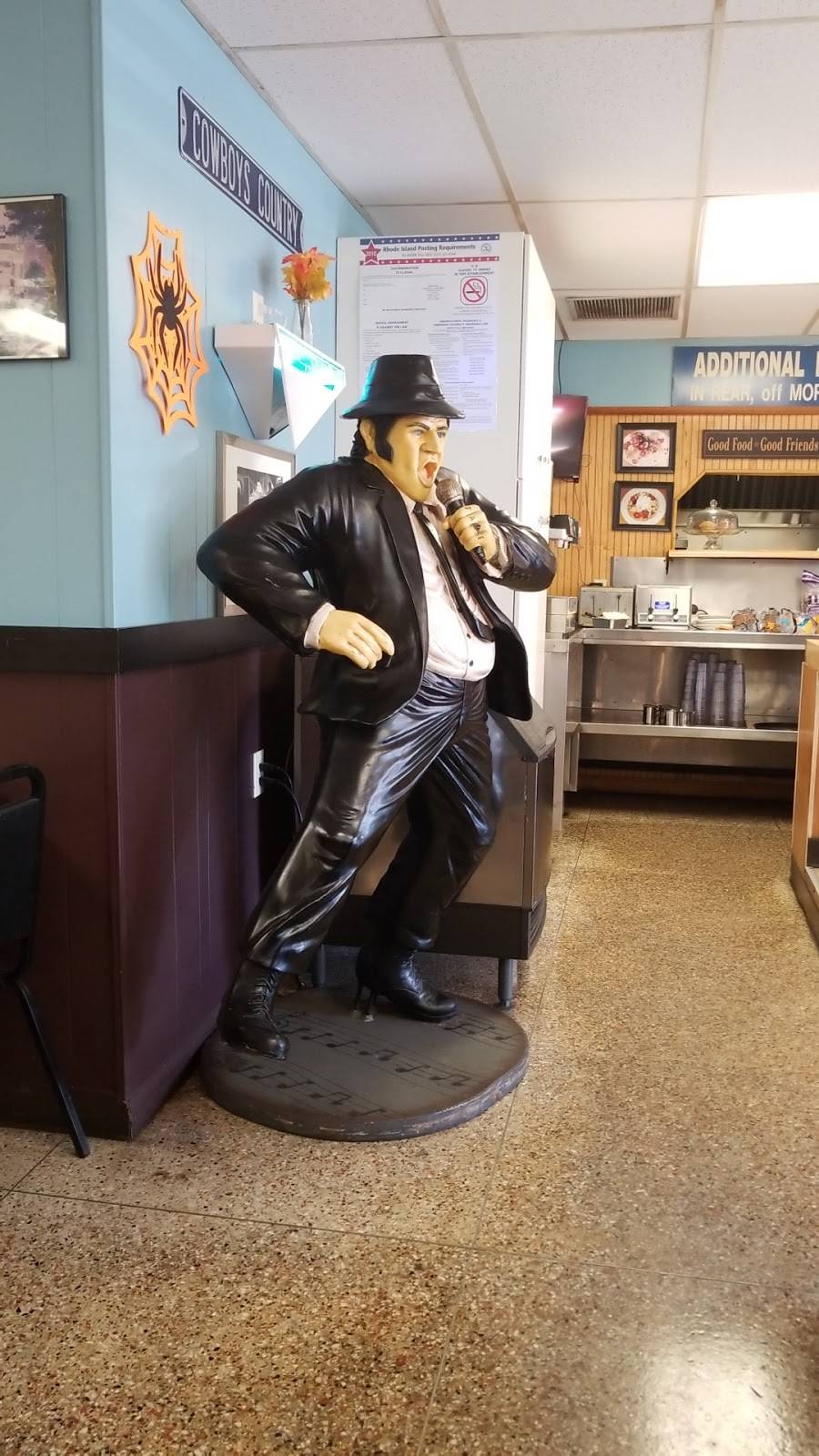 Avenue Grill | restaurant | 2223 Mineral Spring Ave, North Providence, RI 02911, USA | 4012327722 OR +1 401-232-7722