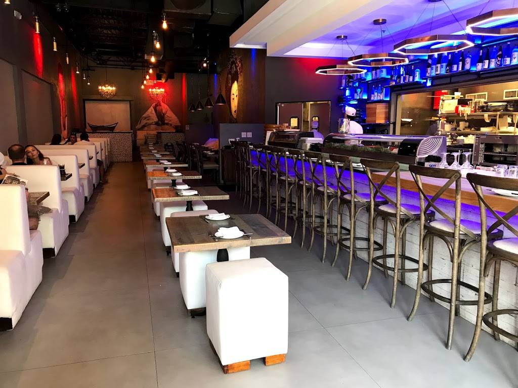 Moon Thai Boca Raton | restaurant | 21170 St Andrews Blvd #7, Boca Raton, FL 33433, USA | 5614094950 OR +1 561-409-4950